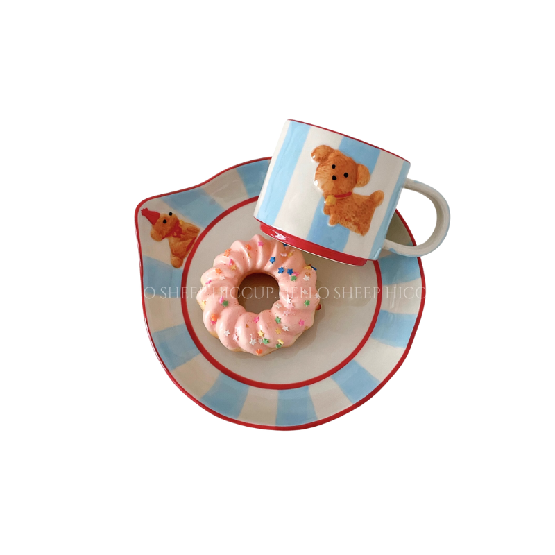 Hand-Painted Ceramic Coffee Cup – Blue and White Dog Design – 300ml
